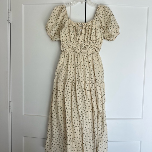 Shop Dahl Floral Women's Dress - Picture 1 of 6